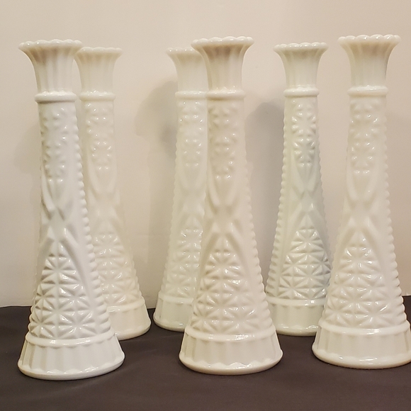 Anchor Hocking Other - 4 Vintage Bud Vase Milk Glass Anchor Hocking